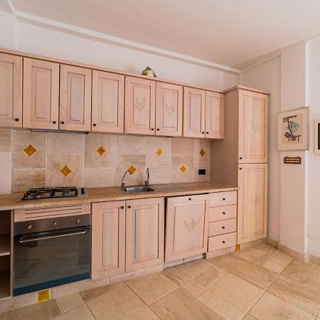 Murphy Holiday Home - Ester'S House La Maddalena  Ngoại thất bức ảnh