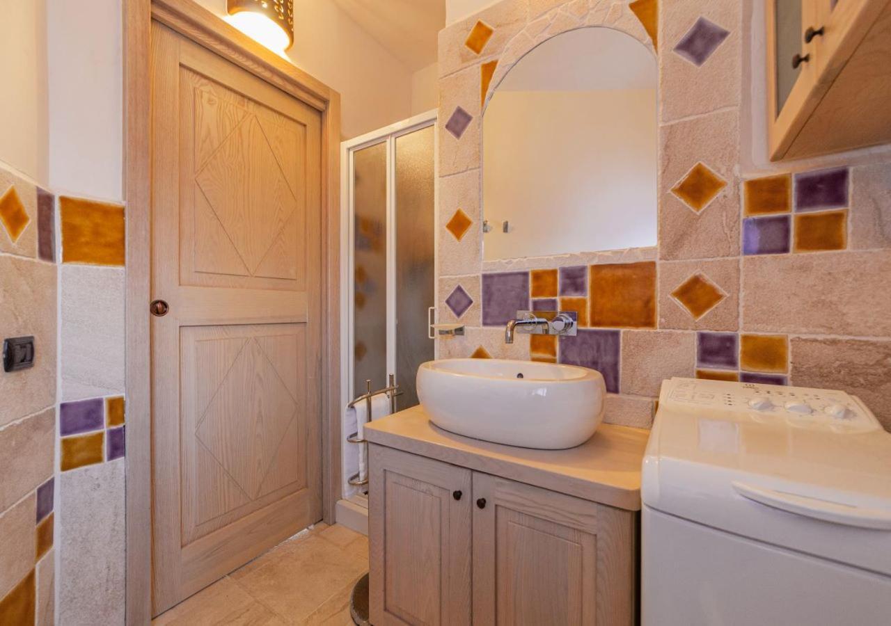 Murphy Holiday Home - Ester'S House La Maddalena  Ngoại thất bức ảnh